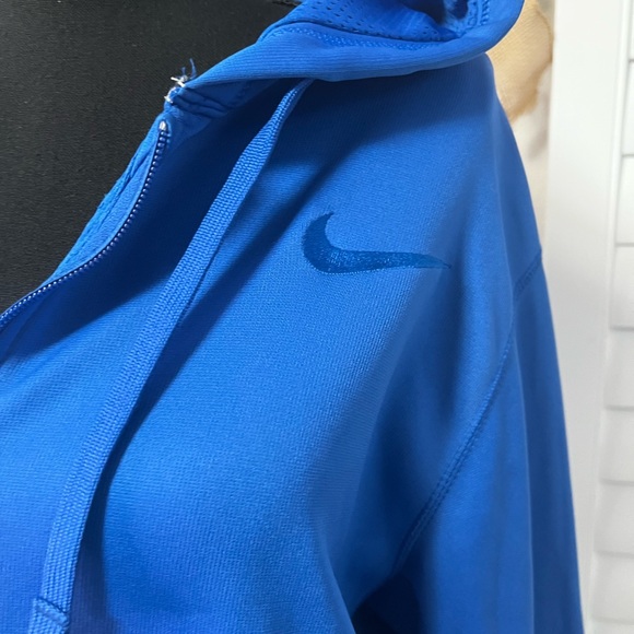 Nike therma fit size m - unisex - Picture 9 of 12